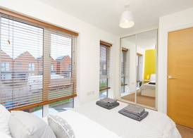Derby 2 Bed House 3 Min Walk to Hospital 5