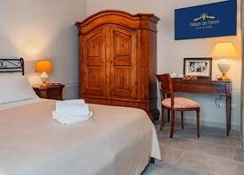 Palazzo dei Pavoni, Relais di Charme 3
