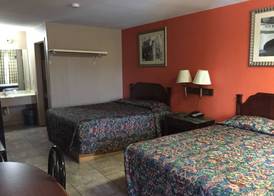 Deluxe Inn Airport 3