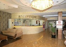 CLUB MONTE CARLO HoTEL 2