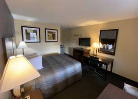 Golden Hill Inn-Danbury 4