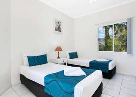 On The Beach Apartments 4