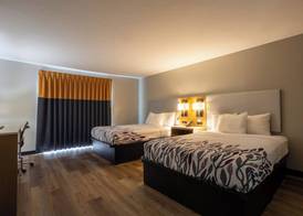 Colonial Brick Inn & Suites 4