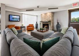 Quality Inn and Conference Centre Pembroke 2