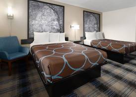 Super 8 by Wyndham Perry National Fairground Area I-75 3