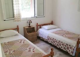 Alekos Beach Houses-Waters Edge 4