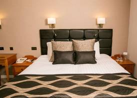 Lancaster House Hotel 5