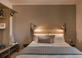 Rosilion Studios & Apartments 4