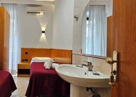 Hotel Zara Napoli 5
