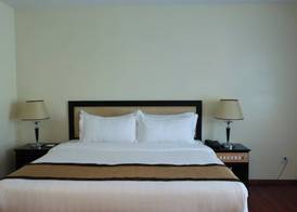 Ramada by Wyndham Phnom Penh Central 4