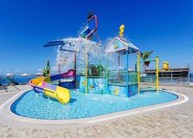 Sealight Resort Hotel 5