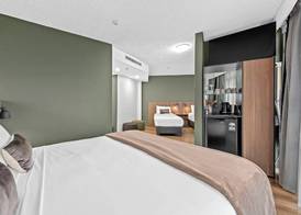 Tower Mill Hotel 2