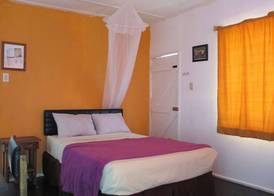 Kingsworth Bed and Breakfast 5