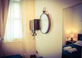 Warren st Apt 4