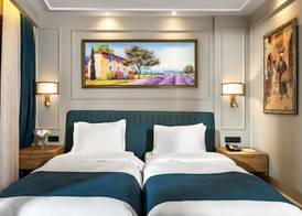 Royan Suites 3