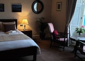 CREAG DHUBH COUNTRY HOUSE 2