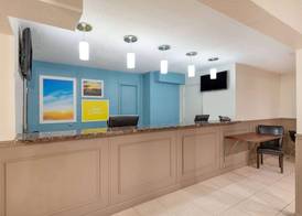 Days Inn by Wyndham Somerset PA I-70 I-76 2
