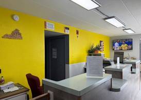 Days Inn by Wyndham Winchester 5