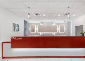 Emerald Hotel & Suites Calgary Airport 2