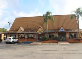 Tampa Inn Near Busch Gardens 3