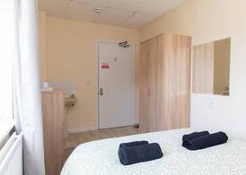 Brookvale Guest House Room 6 4