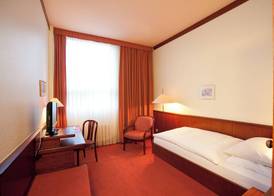 Leine Hotel 5