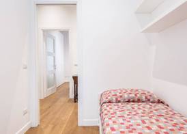 RSH San Cosimato Luxury Bright Apartment 4