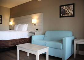 Boca Suites Deerfield Beach; SureStay Collection by BW 4