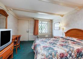 Travelodge by Wyndham Elkton University Area 5