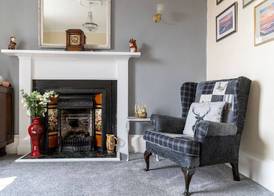 Craigmount 5