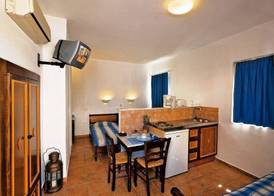 Katikies Studios & Apartments 4
