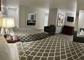 Americas Inn and Suite 3