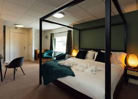 The Imperial Dragon Hotel 5