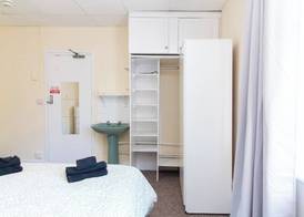 Brookvale Guest House Room 14 4
