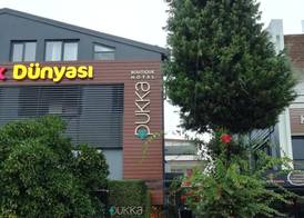 Pukka Hotel 2