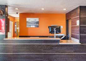 Econo Lodge Pueblo North 2