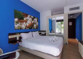 Villa Borghese, The Originals Relais 5