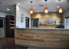 Country Inn & Suites by Radisson, Topeka West, KS 2