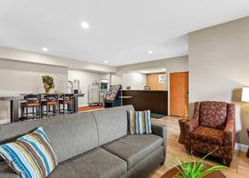 Quality Inn Sawyer 3