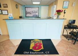 Super 8 by Wyndham Old Saybrook 3