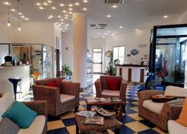 Blue Moon Hotel 3
