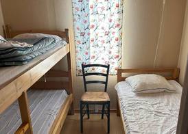 Hälluddens Stugby och Vandrarhem 4