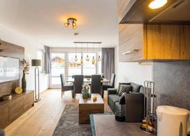 AlpenParks Hotel & Apartment Alpendorf 3
