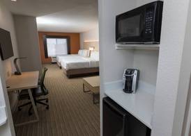 Holiday Inn Express & Suites ATHENS by IHG 5