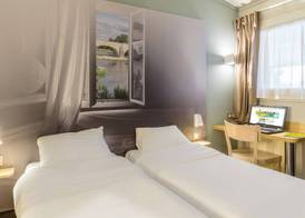B&B HOTEL Villeneuve Loubet Plage 5