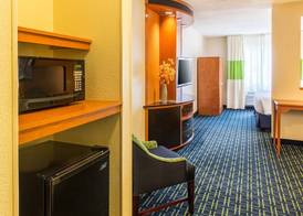 Fairfield Inn & Suites Fargo 5