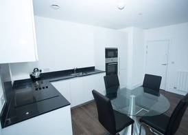 High view 2 Bedroom apt - Woolwich 2
