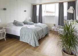 Private and peaceful one room apartments 3