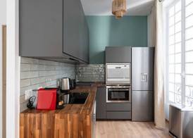 Les Petits Pavillons Appartements Standing 1 chambre 4 pers Clim Vieux-Port 5