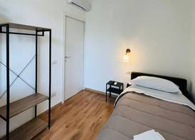 Prime Rooms Della Loggia 5